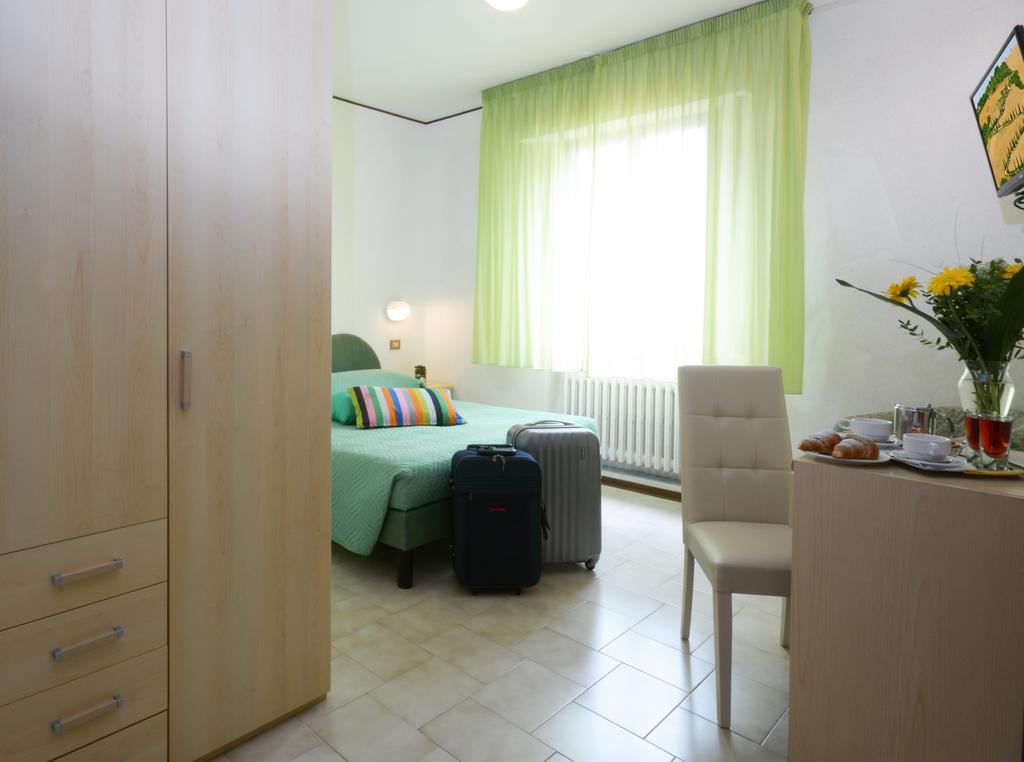 Albergo Martini Chianciano Terme Δωμάτιο φωτογραφία