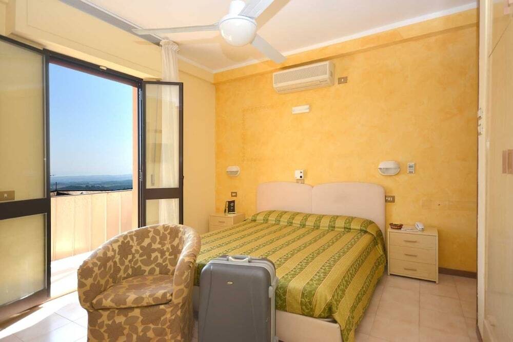Albergo Martini Chianciano Terme Εξωτερικό φωτογραφία